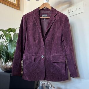 Women’s Purple Suede Leather Blazer Jacket Sz S Three buttons closure